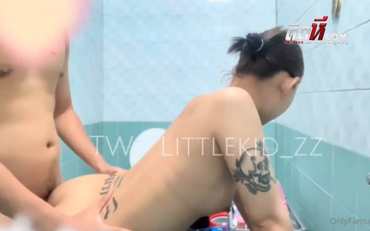 คลิปหลุดTwitter Littlekid_zz สาวผมสั้นชอบโดนซอยหี Yona.z โดนควยเย็ดในห้องน้ำ ยืนเด้าหี ยืนเย็ดท่าหมาจนน้ำแตก