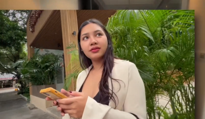 johntron หนังโป๊ไทย สาววัยรุ่นรับงาน เงินถึงเย็ดสดแตกใน กระแทกได้ตามใจ
