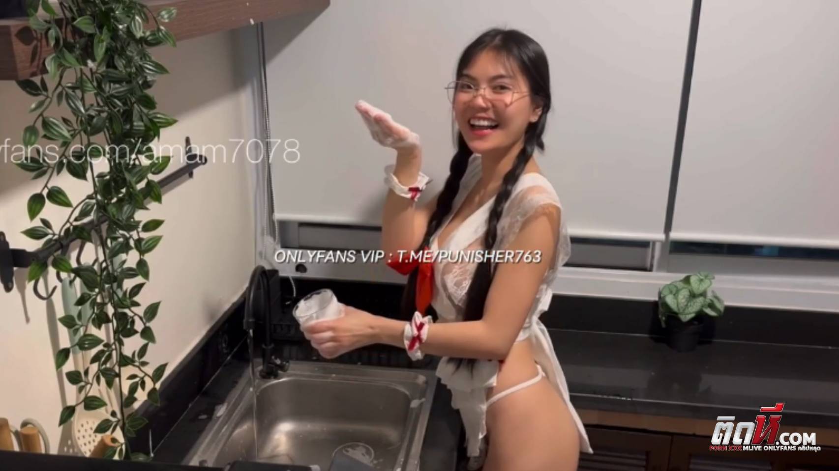 คลิปหลุด น้องแอม ชุดเมดเซ็กซี่ amam7078 Onlyfans อ่อยมาควักควยให้โม๊ค จับยืนเย็ดกันคาชุดโยกเย็ด ลากไปจัดเต็มบนโซฟาซอยหียับ
